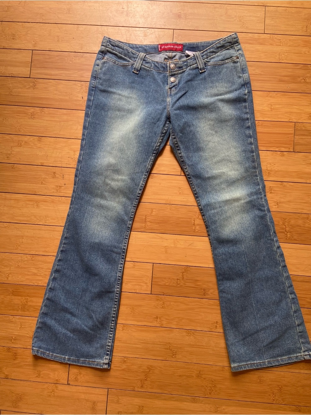 Y2K Levi's Women's Light Blue super low stretch Jeans